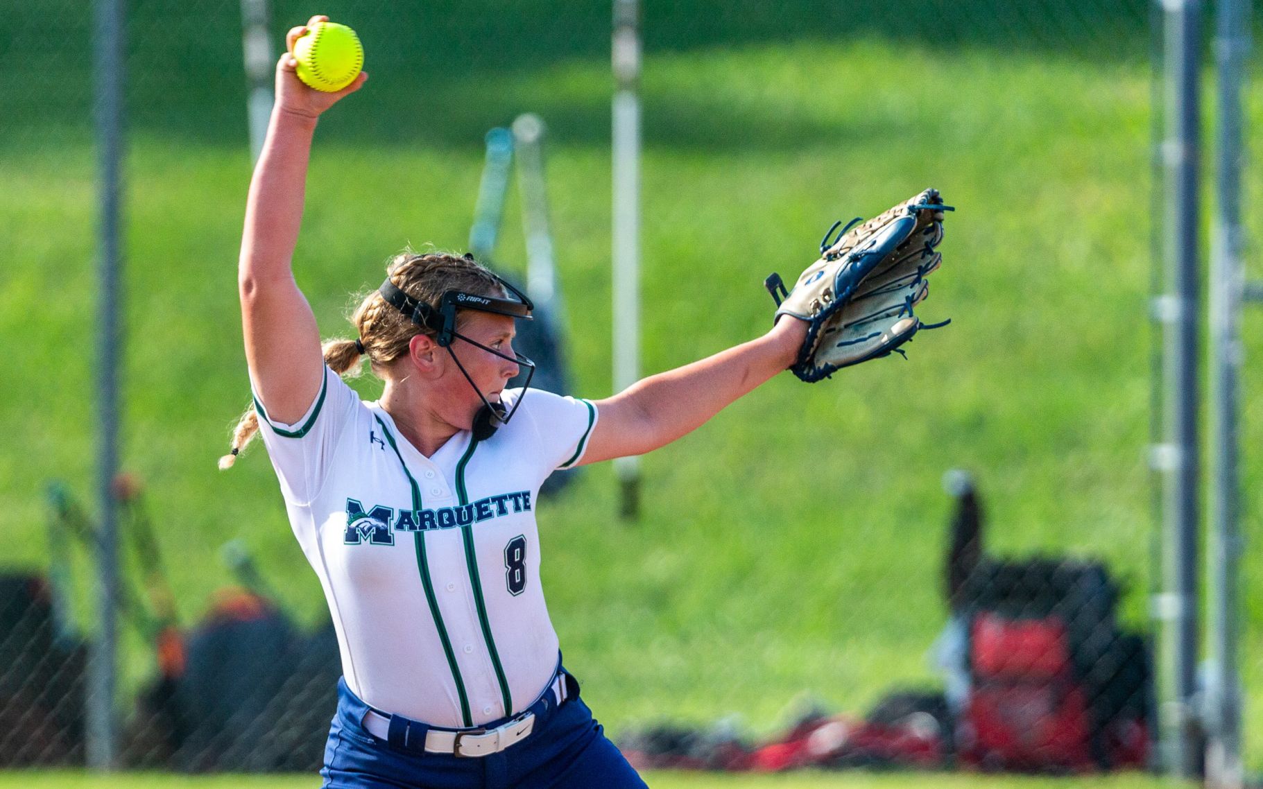 Seckman 6, Marquette 1